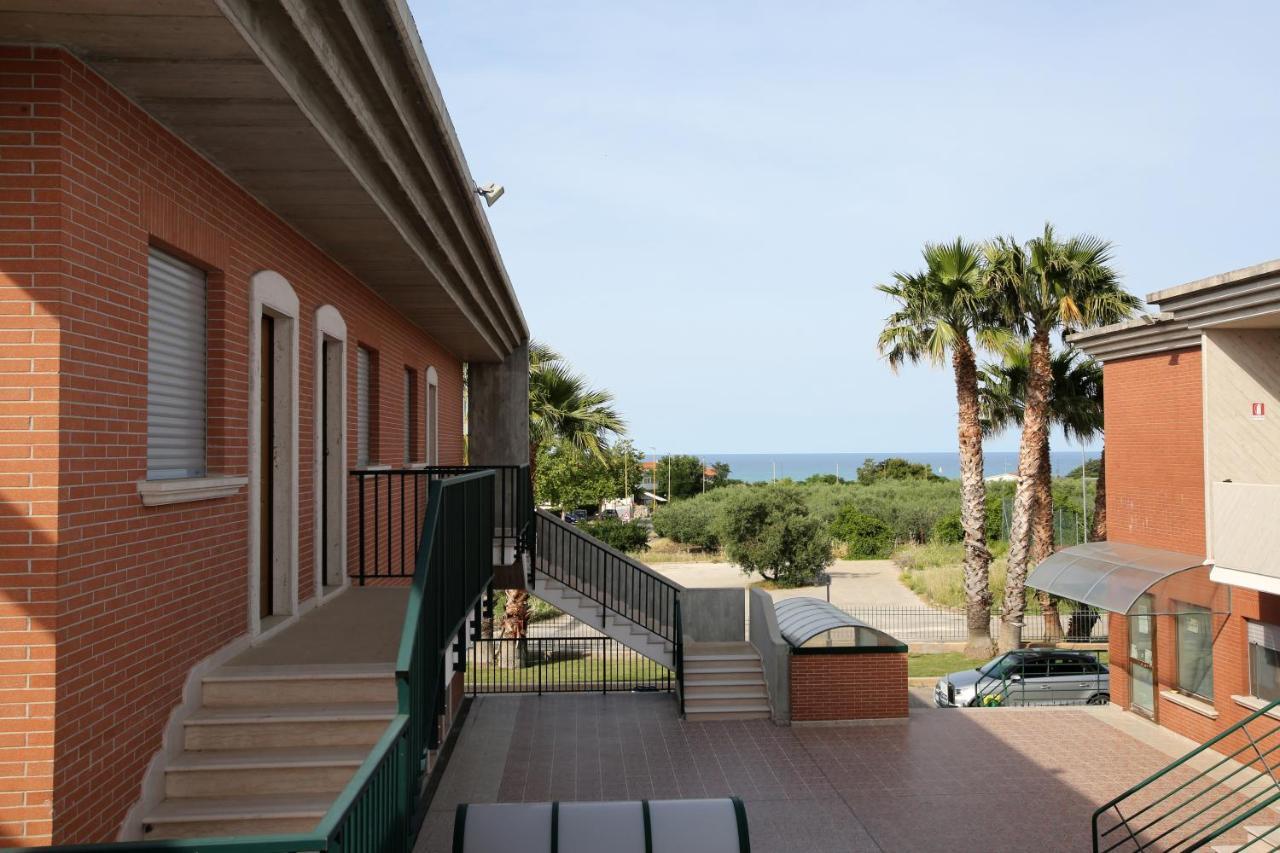 Residence Villaggio Del Sole Termoli Exterior foto